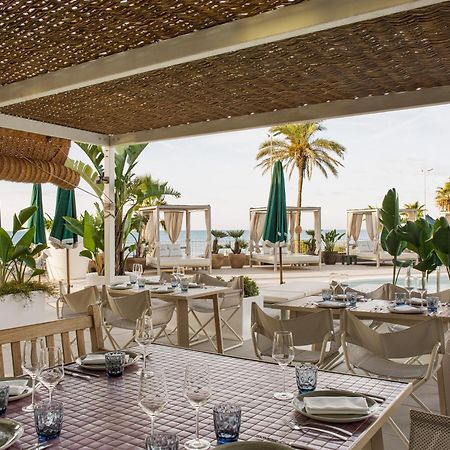 Me Sitges Terramar Hotel Luaran gambar The Beach Club