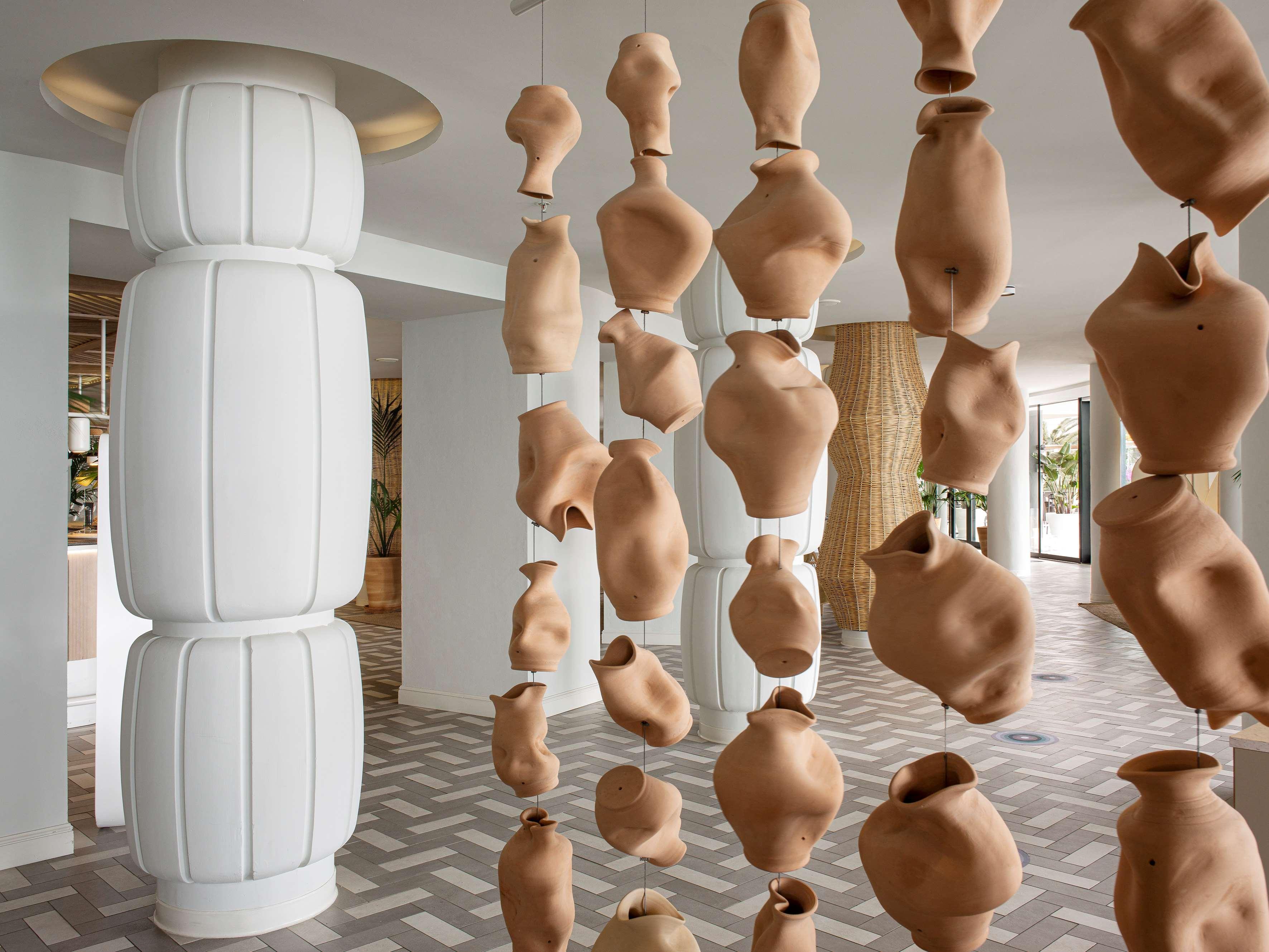 Me Sitges Terramar Hotel Luaran gambar Installation of the work "The 1000 Faces of the Sun" at the Hotel The Standard, East Village, New York City, 2015