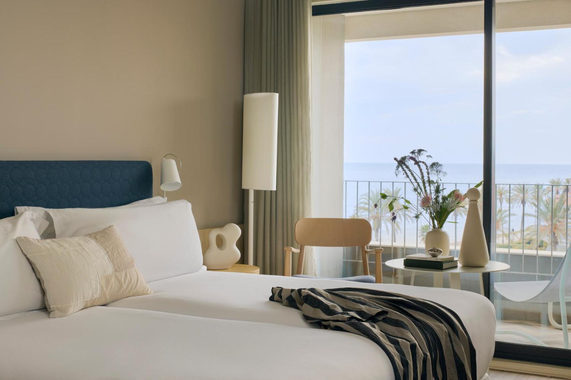 Me Sitges Terramar Hotel Luaran gambar
