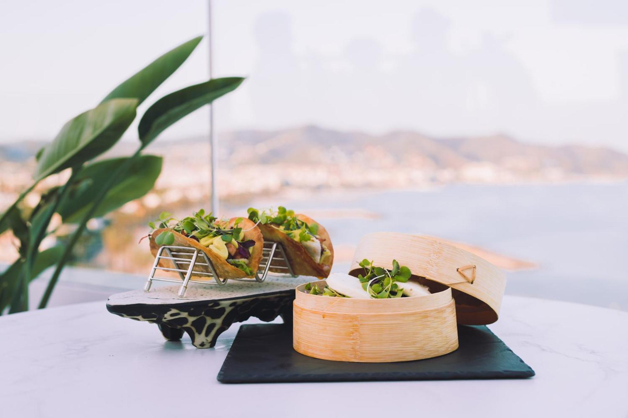 Me Sitges Terramar Hotel Luaran gambar Dim sum